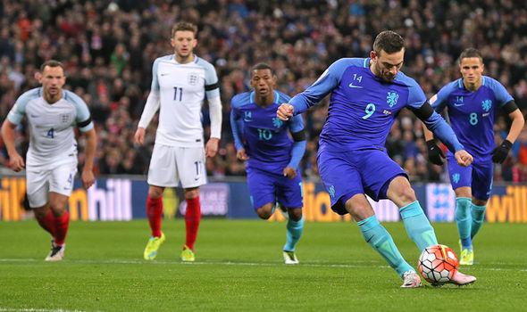 发球员特点 发球员特点