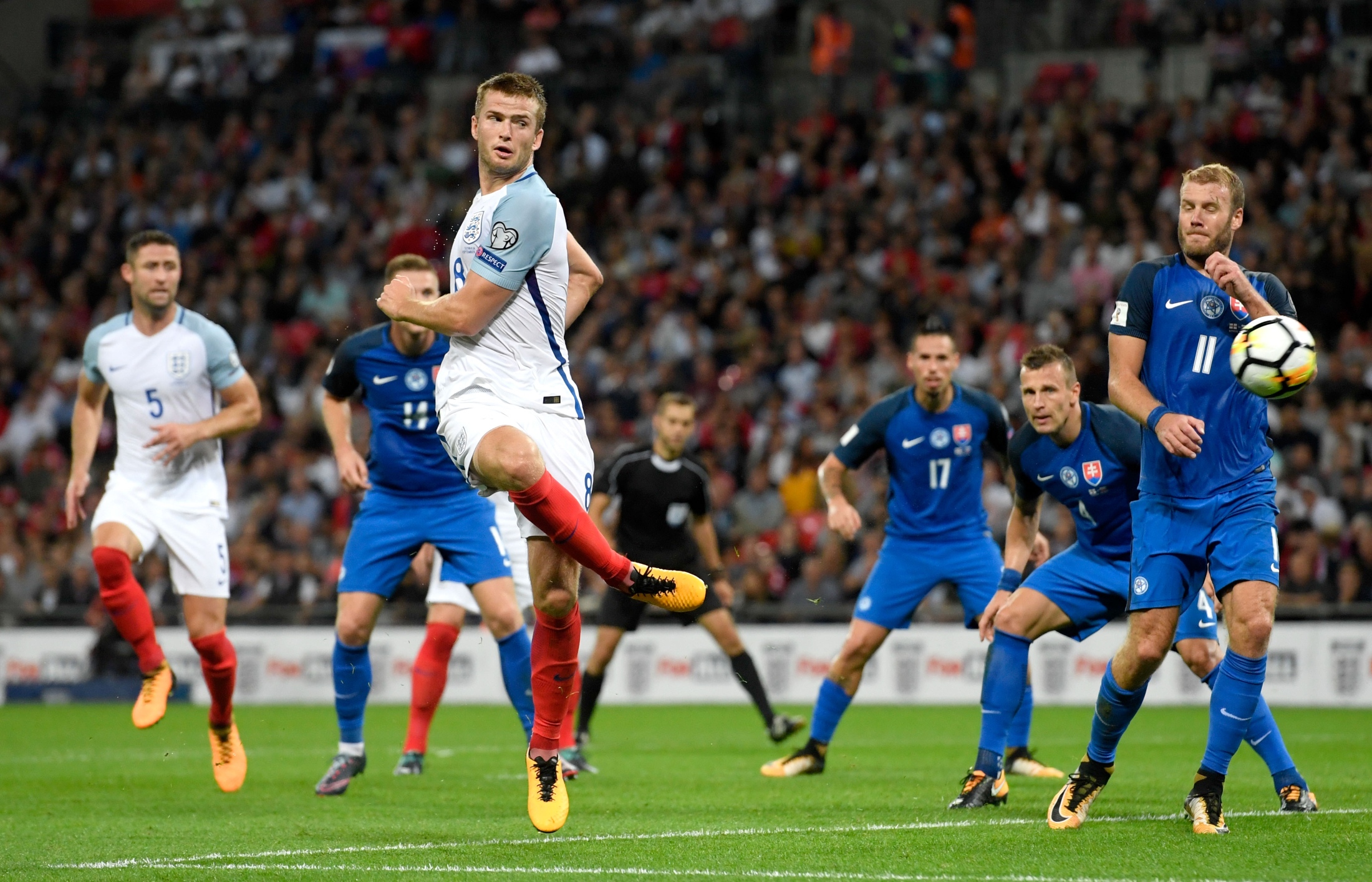 周俊辰和拉 周俊辰和拉