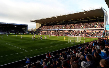 古老而充满 古老而充满