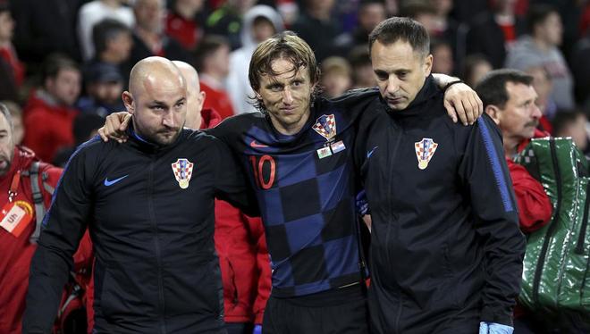 以防守坚韧 以防守坚韧