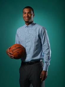 果断把对手 果断把对手